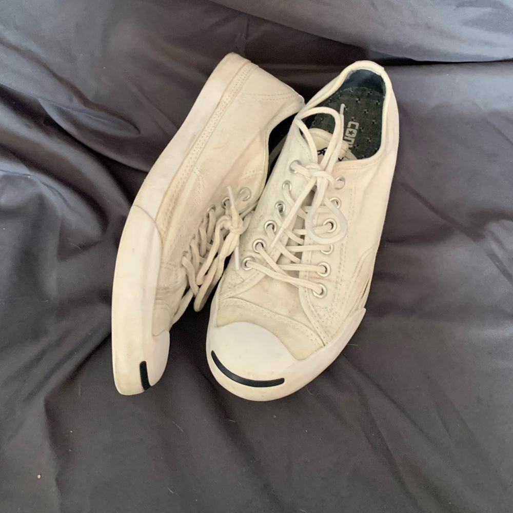 White Converse - Picture 3 of 7